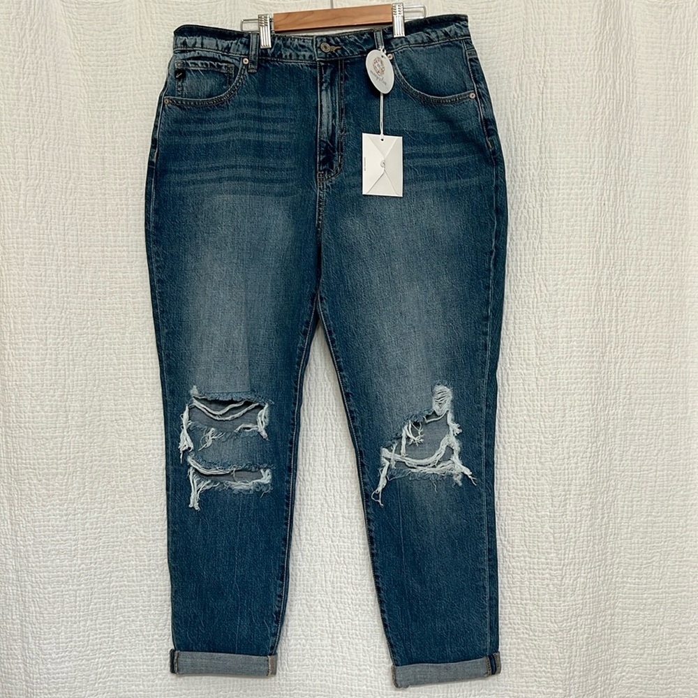 NWT KanCan Women’s Denim.
